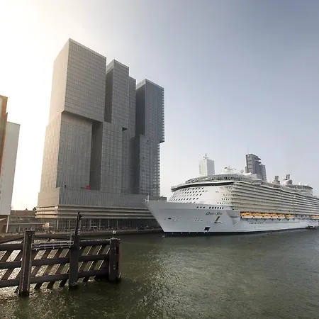 Stayokay - Fully Renovated April 2026 * Rotterdam