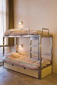 Stayokay - Fully Renovated April 2026 אכסניה